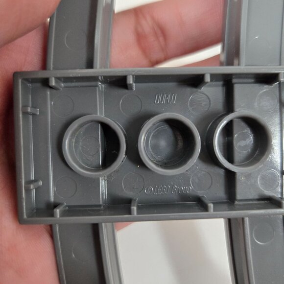 Lego Duplo Dark Gray Train Tracks Curved Short Lot of 11 Pieces #6378 6" - Picture 4 of 4